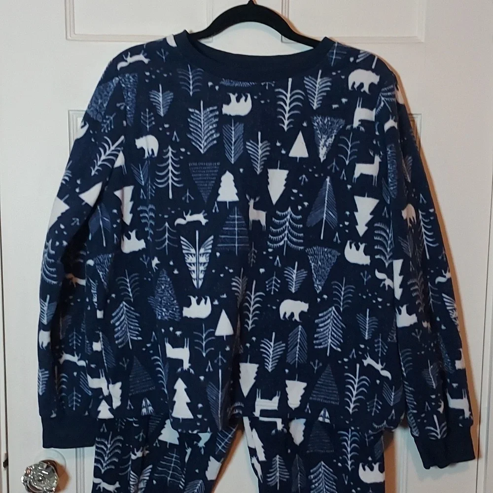 Old Navy Microfleece Pajama Set Blue Trees